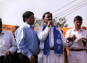 The man behind the rally, Udit Raj, (middle) giving the message of hope