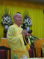 tv-QuangDuc10b.JPG (6258 bytes)