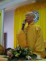 tv-QuangDuc11b.JPG (5658 bytes)