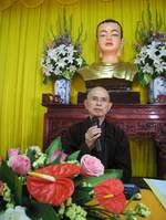 tv-QuangDuc9b.JPG (7659 bytes)