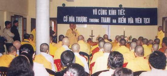 004-hoithao7.JPG (22704 bytes)